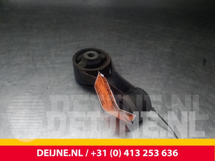 Peugeot 107 Engine mount O66376