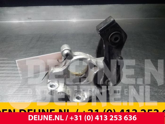 Peugeot Partner Motorsteun O66380