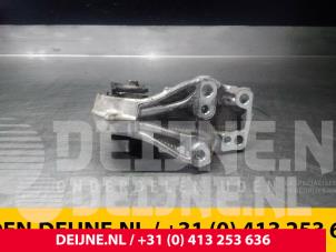 Peugeot Partner Engine mount O66380 photo 3
