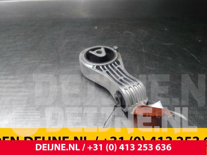Peugeot Expert Motorlager O66384