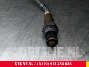 Lambda Sonde van een Volkswagen Transporter T6 2.0 TDI DRF 2015
