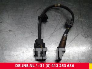 Gebruikte Lambda Sonde Renault Master II (ED/HD/UD) 2.5 dCi 16V 100 Prijs € 24,20 Inclusief btw aangeboden door van Deijne Onderdelen Uden B.V.