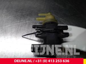 Volkswagen Caddy Turbodruck Sensor O66687 foto 2