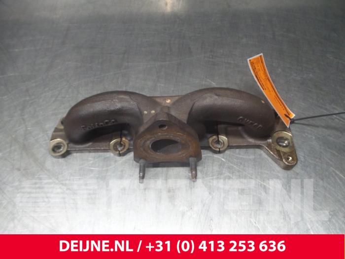 Gebruikte Uitlaatspruitstuk Ford Fiesta Prijs € 121,00 Inclusief btw aangeboden door van Deijne Onderdelen Uden B.V.