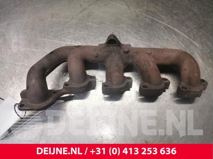 Gebruikte Spruitstuk Uitlaat Ford Transit Prijs € 48,40 Inclusief btw aangeboden door van Deijne Onderdelen Uden B.V.