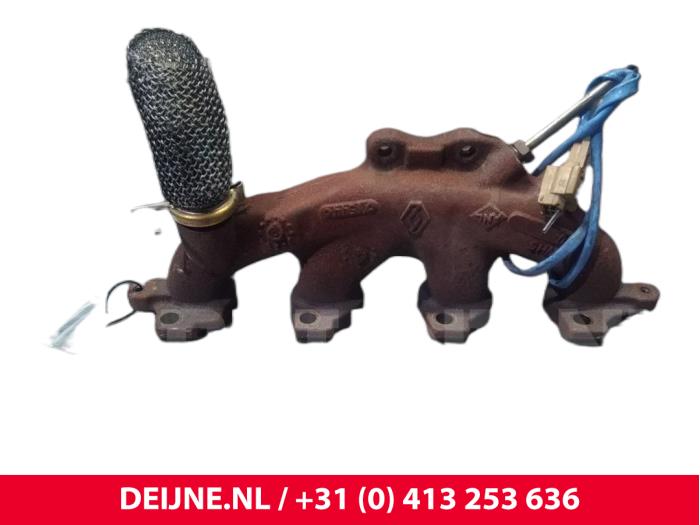 Gebruikte Uitlaatspruitstuk Mercedes Citan (415.6) 1.5 109 CDI Prijs € 42,35 Inclusief btw aangeboden door van Deijne Onderdelen Uden B.V.