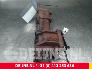 Nissan Cab Star Abgaskrümmer O67151 foto 3
