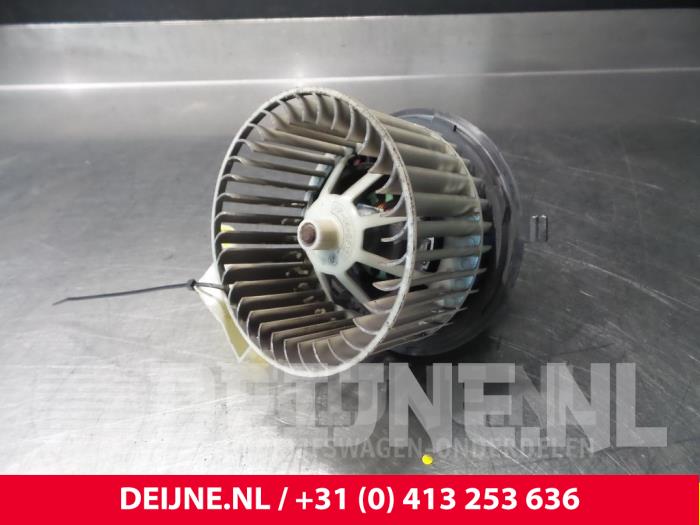 Ford Transit Kachel Ventilatiemotor O67201