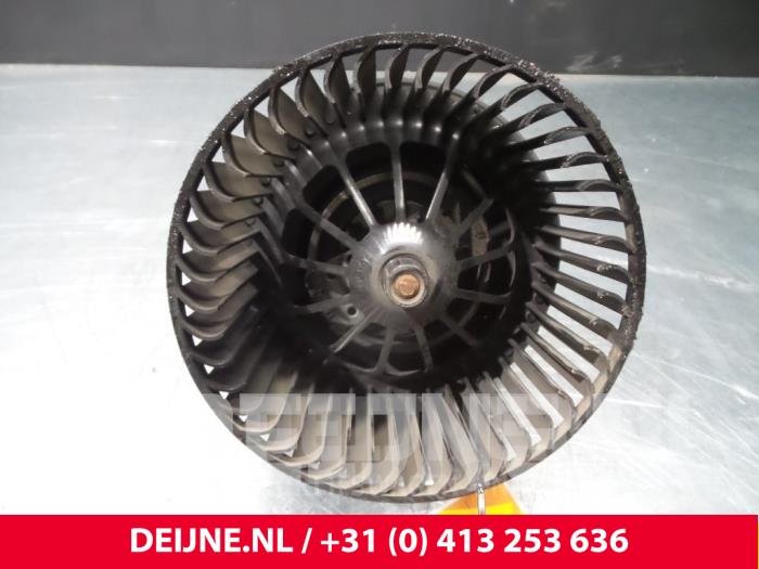 Ford Focus Heizung Belüftungsmotor O67207