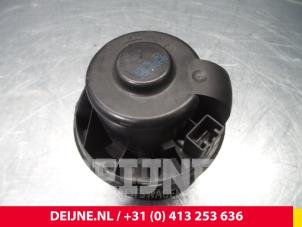 Ford Focus Kachel Ventilatiemotor O67208 foto 2