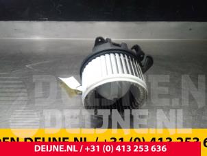 Opel Combo Kachel Ventilatiemotor O67254 foto 2