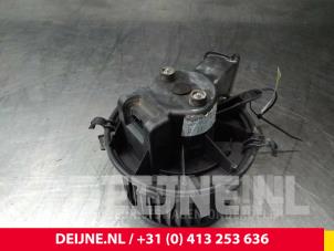 Fiat Ducato Kachel Ventilatiemotor O67329 foto 2