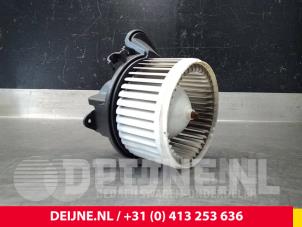Fiat Fiorino Kachel Ventilatiemotor O67334 foto 2