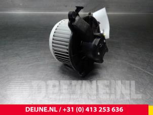 Iveco New Daily Heizung Belüftungsmotor O67361 foto 2