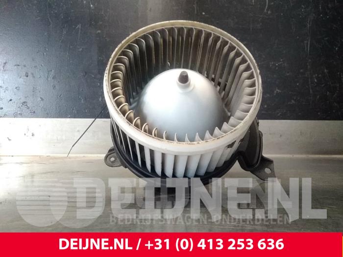 Citroen Nemo Kachel Ventilatiemotor O67389
