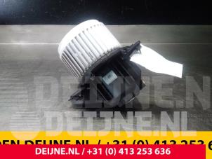 Peugeot Expert Heizung Belüftungsmotor O67418 foto 2