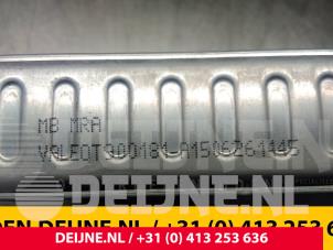 Mercedes C-Klasse Heating radiator O67455 photo 4