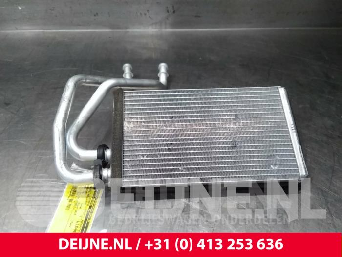 Mercedes Vito Kachel Radiateur O67456