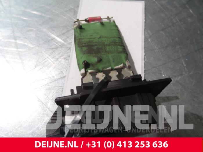 Mercedes Sprinter Kachel Weerstand O67490