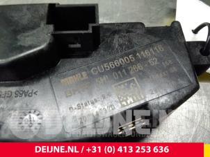 Mercedes Vito Heizung Widerstand O67503 foto 3
