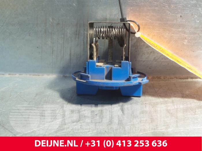 Volkswagen Crafter Heater resistor O67535