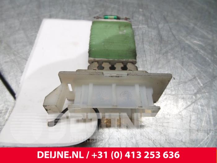 Volkswagen Caddy Kachel Weerstand O67564