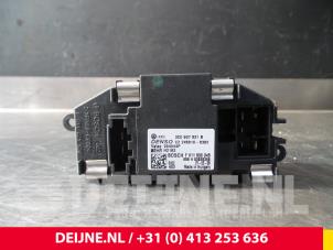 Volkswagen Passat Heater resistor O67568 photo 2