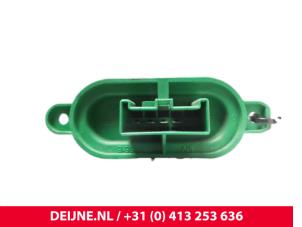 Iveco New Daily Heater resistor O67592 photo 2