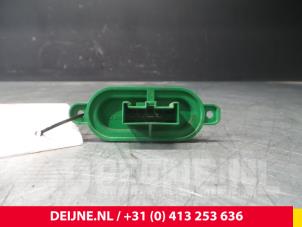 Iveco Daily Heater resistor O67601 photo 2