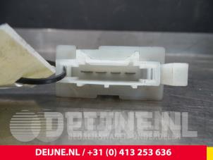 Citroen C1 Heater resistor O67606 photo 3