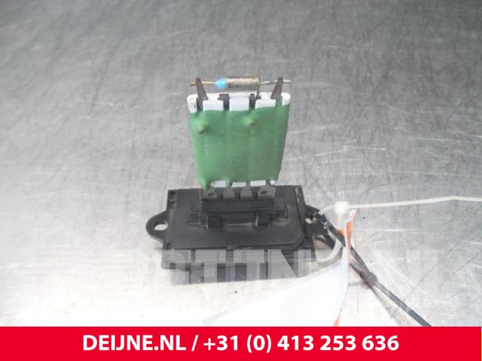 Citroen C2 Heizung Widerstand O67612