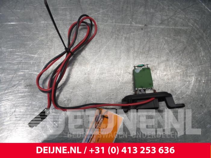 Renault Kangoo Kachel Weerstand O67654