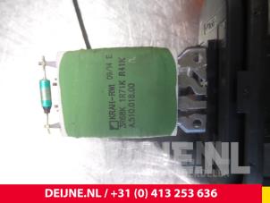 Renault Kangoo Heizung Widerstand O67654 foto 3