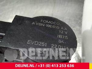 Ford Transit Heizventil Motor O67663 foto 4