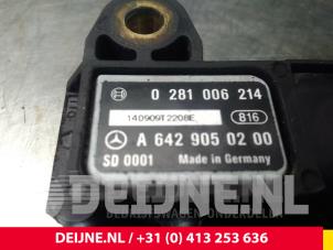 Mercedes Sprinter Rußfilter Sensor O67944 foto 3