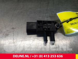 Volkswagen Caddy Roetfilter sensor O67978 foto 2