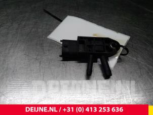 Iveco New Daily Rußfilter Sensor O68009 foto 2