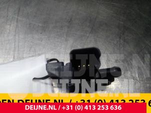 Citroen Berlingo Roetfilter sensor O68017 foto 3