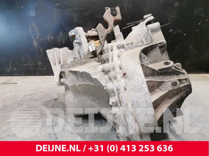 Ford Transit Getriebe O68263