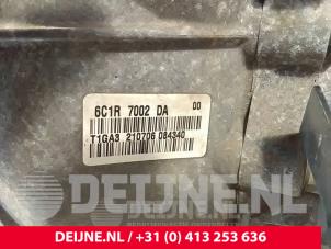 Ford Transit Versnellingsbak O68310 foto 2