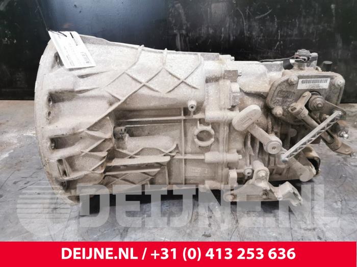 Gebruikte Versnellingsbak Mercedes Vito Prijs € 423,50 Inclusief btw aangeboden door van Deijne Onderdelen Uden B.V.