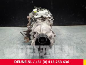 Hyundai H300 Gearbox O68800 photo 3