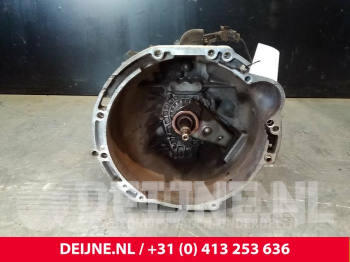 Hyundai H300 Gearbox O68801