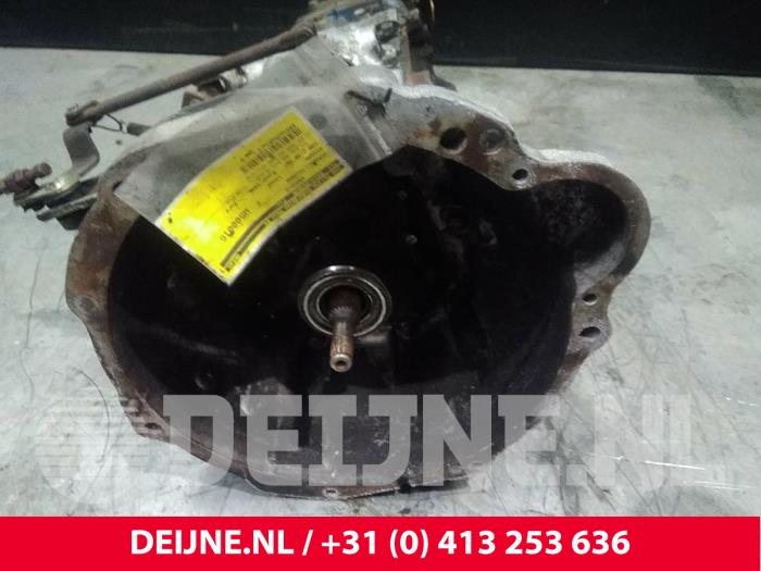 Nissan Cab Star Gearbox O68837