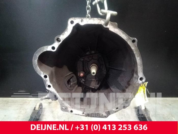 Nissan Trade Gearbox O68840