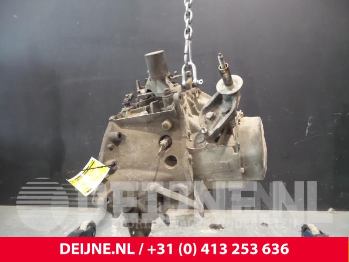 Citroen Jumpy Getriebe O68945