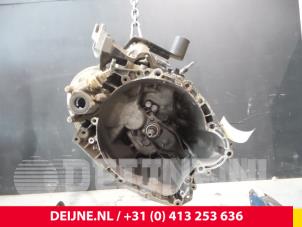 Citroen Jumpy Gearbox O68945 photo 3