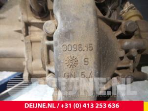 Citroen Jumpy Gearbox O68945 photo 4