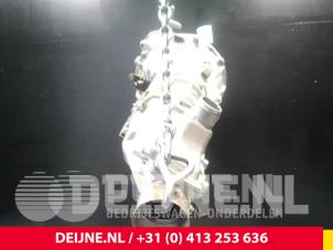Toyota Hiace Getriebe O69153 foto 3