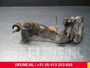 Opel Corsa Gearbox mechanism O69161 photo 2
